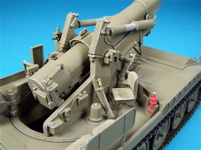 SCALE MODEL MILITARY VEHICLE PICTURES